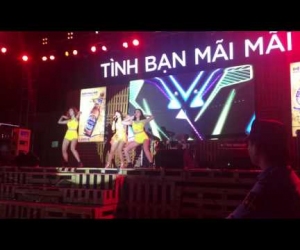 Ca sĩ Hồng Duyên  va vũ đoàn high dance
